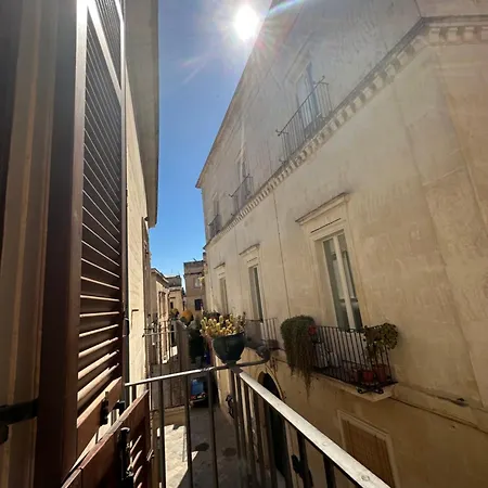 Casa Leoci *